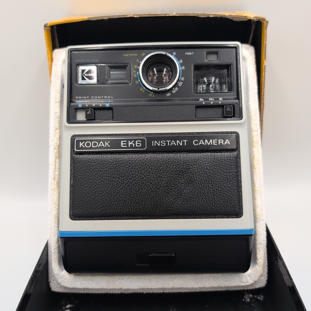 Vintage Kodak EK6 Instant Camera Instant‎ Print Film Camera in Box